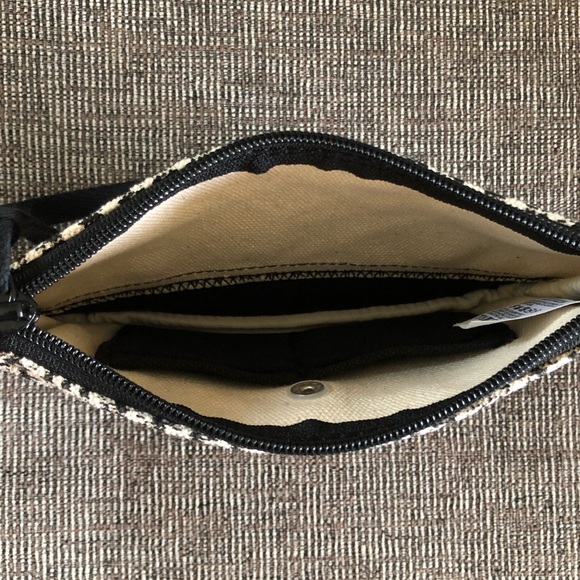 NWT Lands End Small Canvas Zipper Pouch/Wristlet - Picture 3 of 7